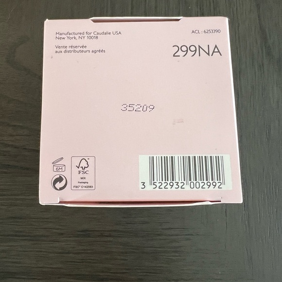 caudalie resveratrol lift creme NWB - Picture 2 of 3